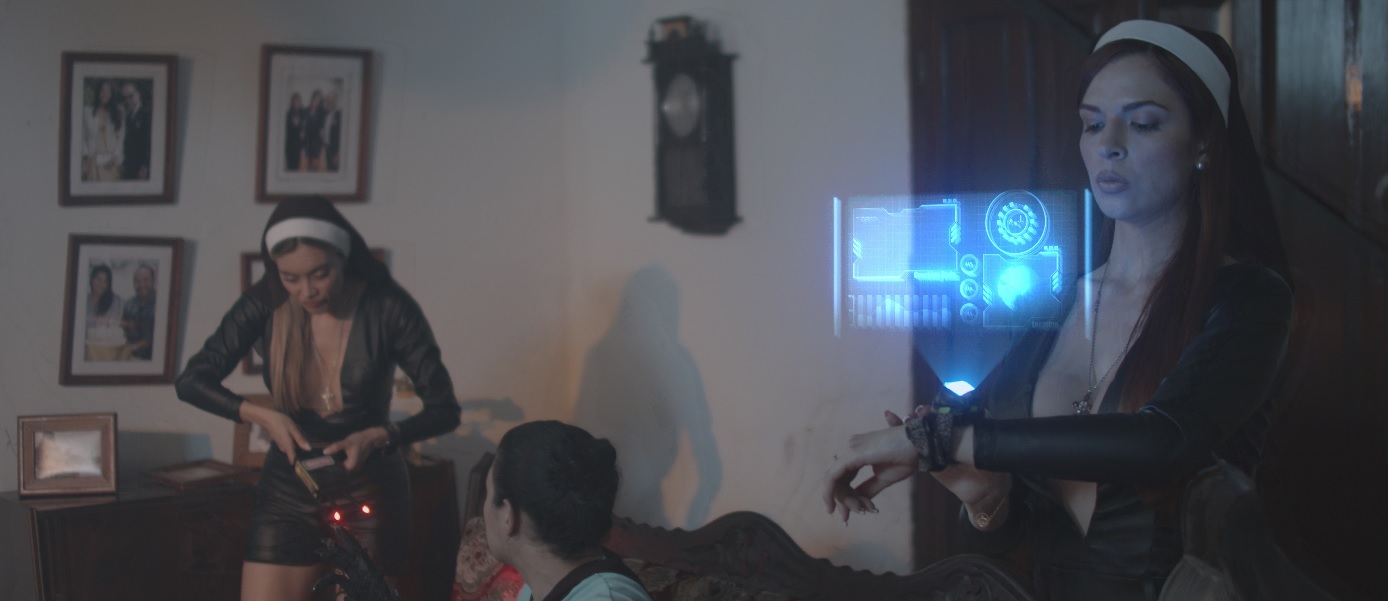 Galería CHICAS PAVOR